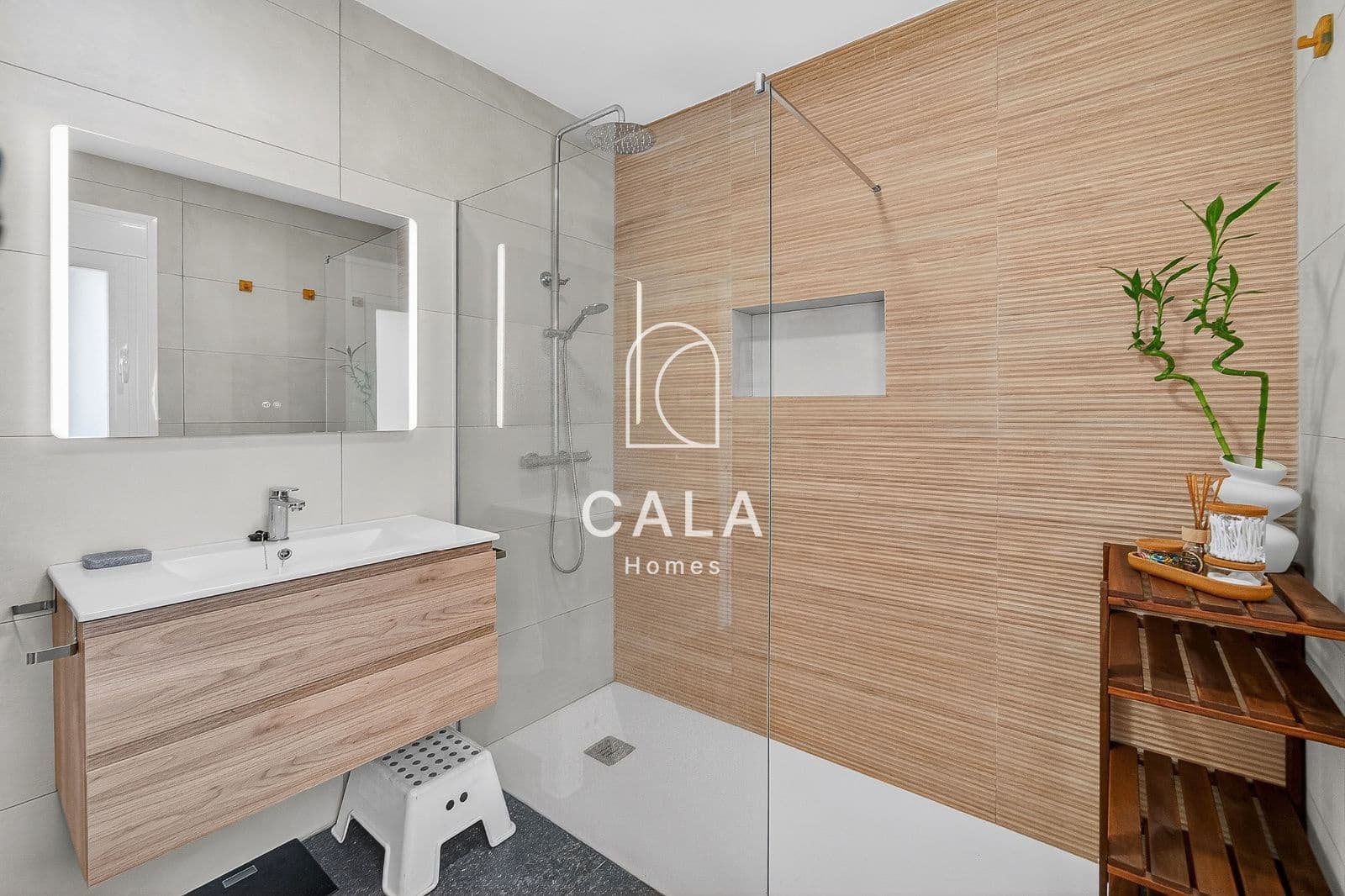 3 Zimmer Villa zu verkaufen in La Concepcion mit Pool Garage - 680.000 € (Ref: 10103564)