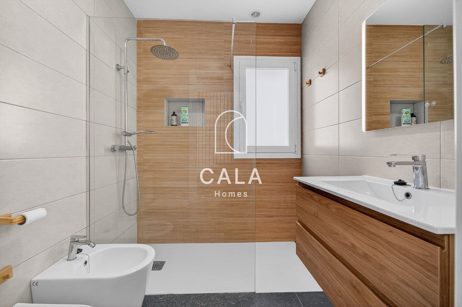 3 Zimmer Villa zu verkaufen in La Concepcion mit Pool Garage - 680.000 € (Ref: 10103564)