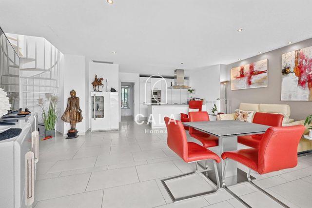 3 camera da letto Attico in vendita in Palm-Mar, Arona con piscina garage - 599.000 € (Rif: 10120589)