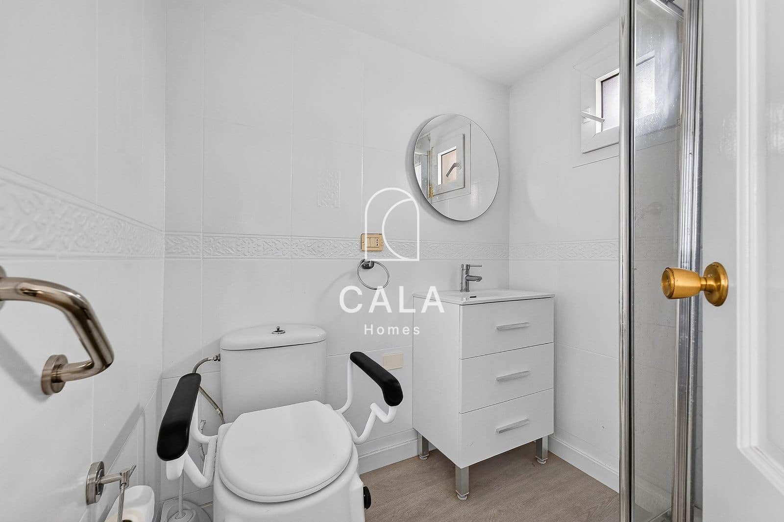 5 Zimmer Villa zu verkaufen in Valle de San Lorenzo mit Pool Garage - 895.000 € (Ref: 10141361)