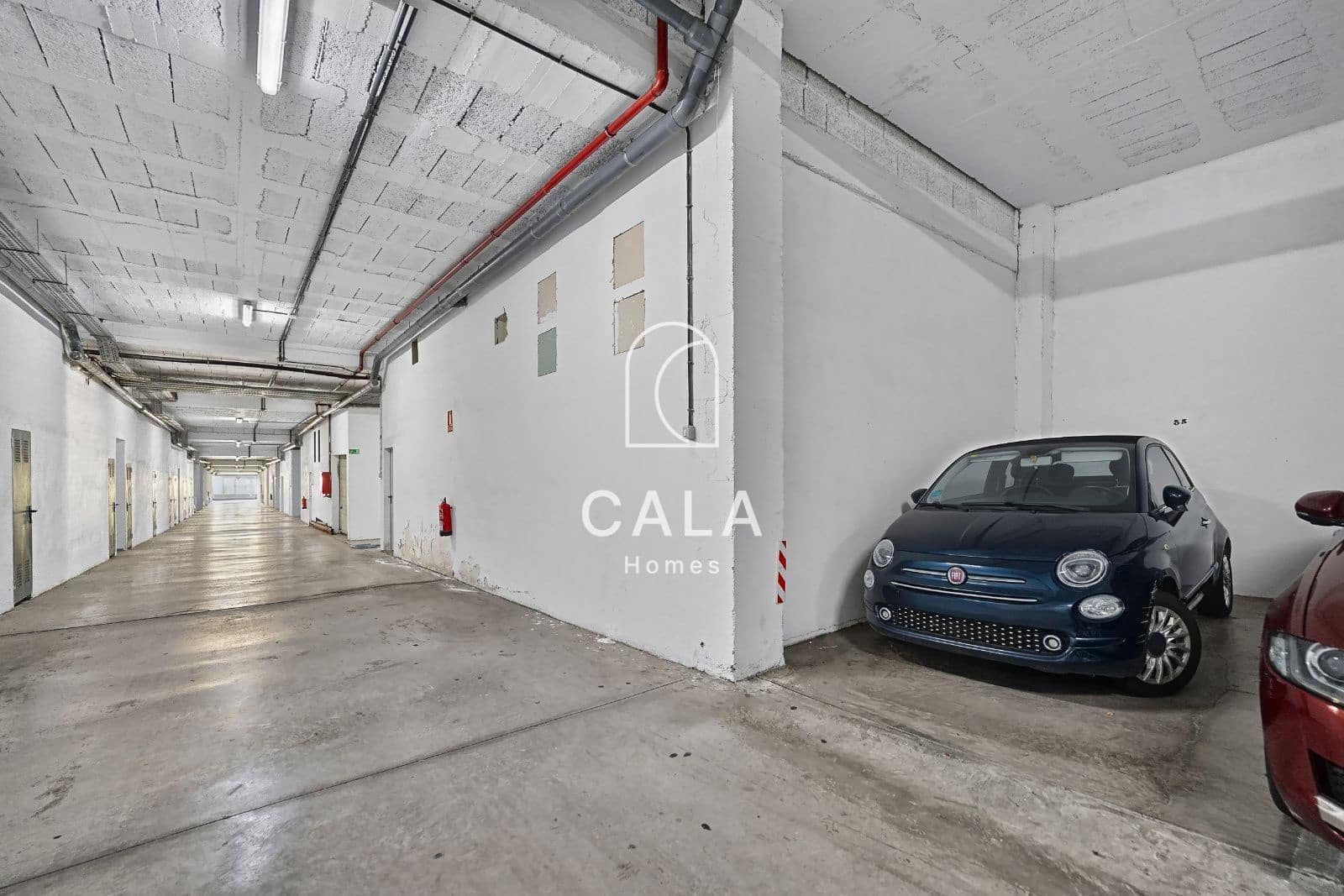 3 sypialnia Dom na sprzedaż w Playa del Duque z basenem garażem - 420 000 € (Ref: 10147477)