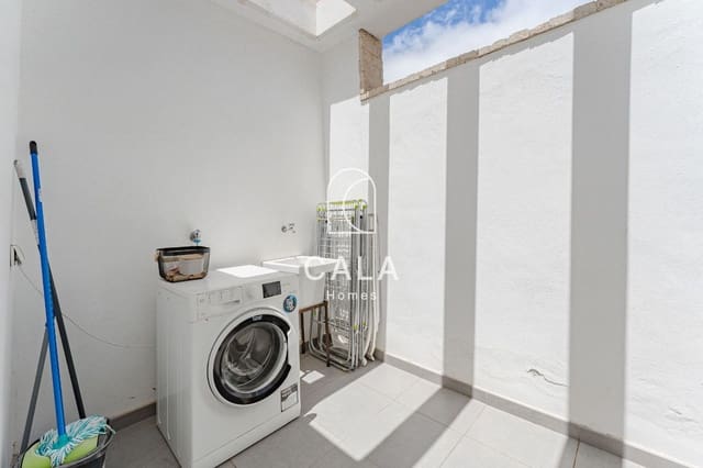 3 soverom Villa til salgs i La Caleta Adeje, Adeje med svømmebasseng garasje - € 1 690 000 (Ref: 8389941)