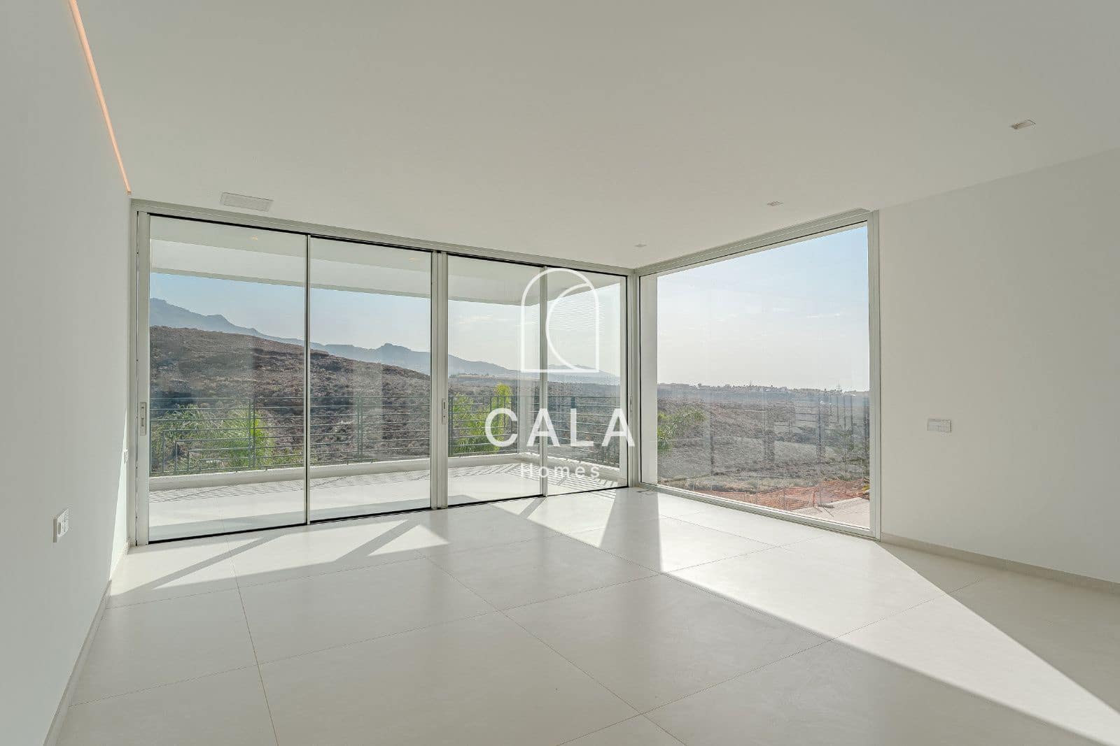 5 camera da letto Villa in vendita in La Caleta Adeje con piscina garage - 6.350.000 € (Rif: 8389942)