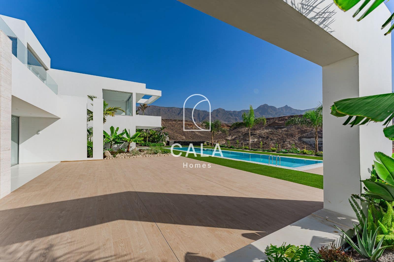 5 camera da letto Villa in vendita in La Caleta Adeje con piscina garage - 6.350.000 € (Rif: 8389942)