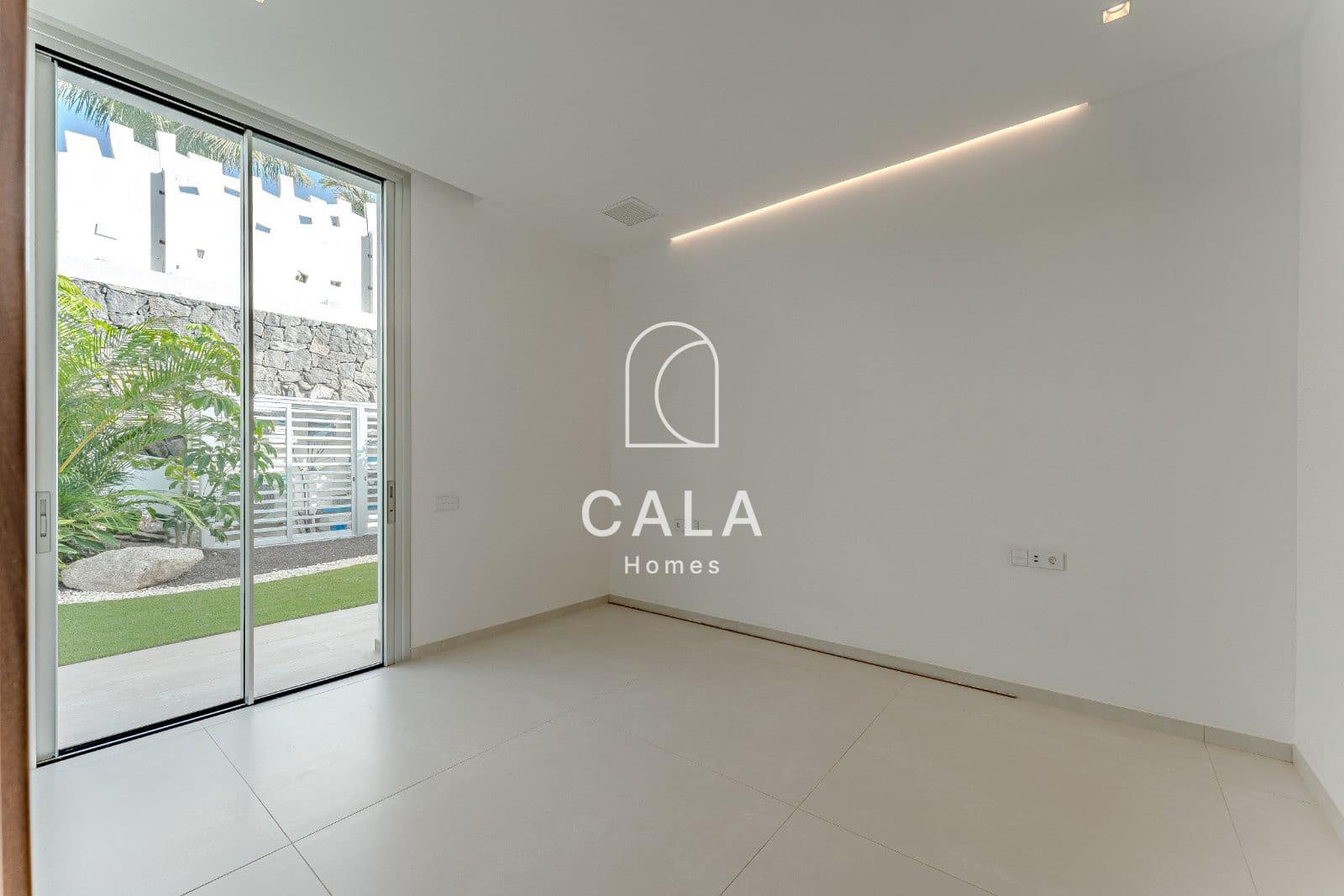 5 camera da letto Villa in vendita in La Caleta Adeje con piscina garage - 6.350.000 € (Rif: 8389942)
