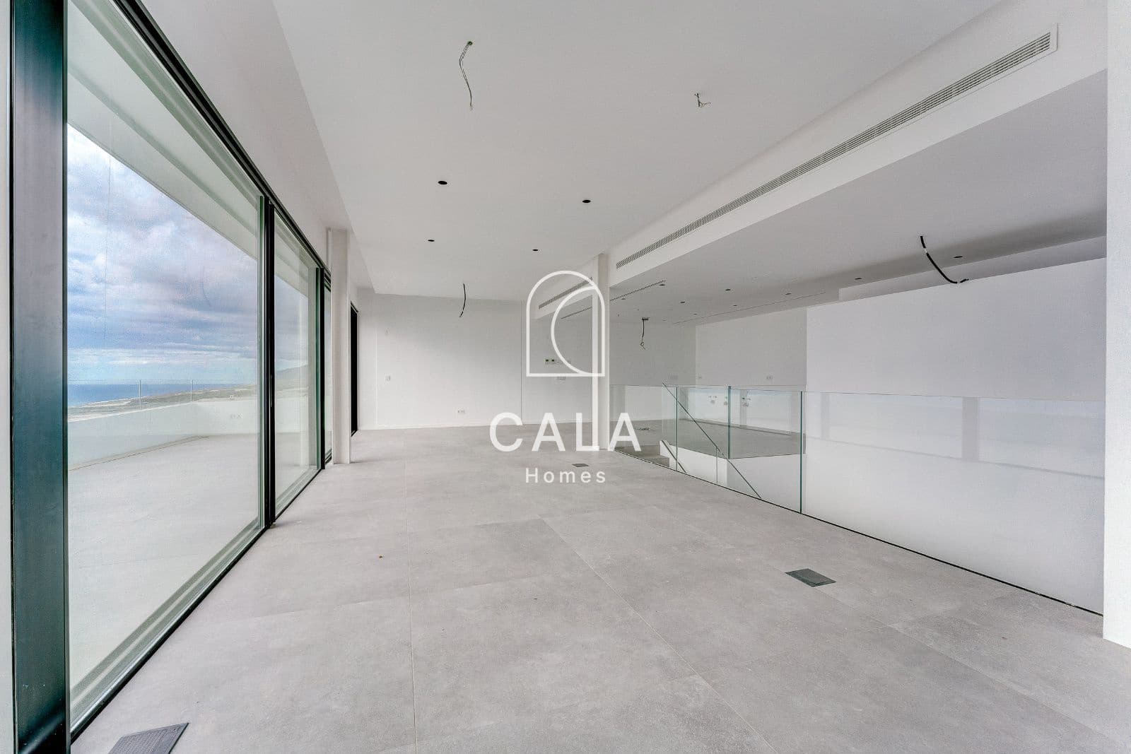 3 soverom Villa til salgs i Guia de Isora med svømmebasseng garasje - € 3 290 000 (Ref: 8389945)