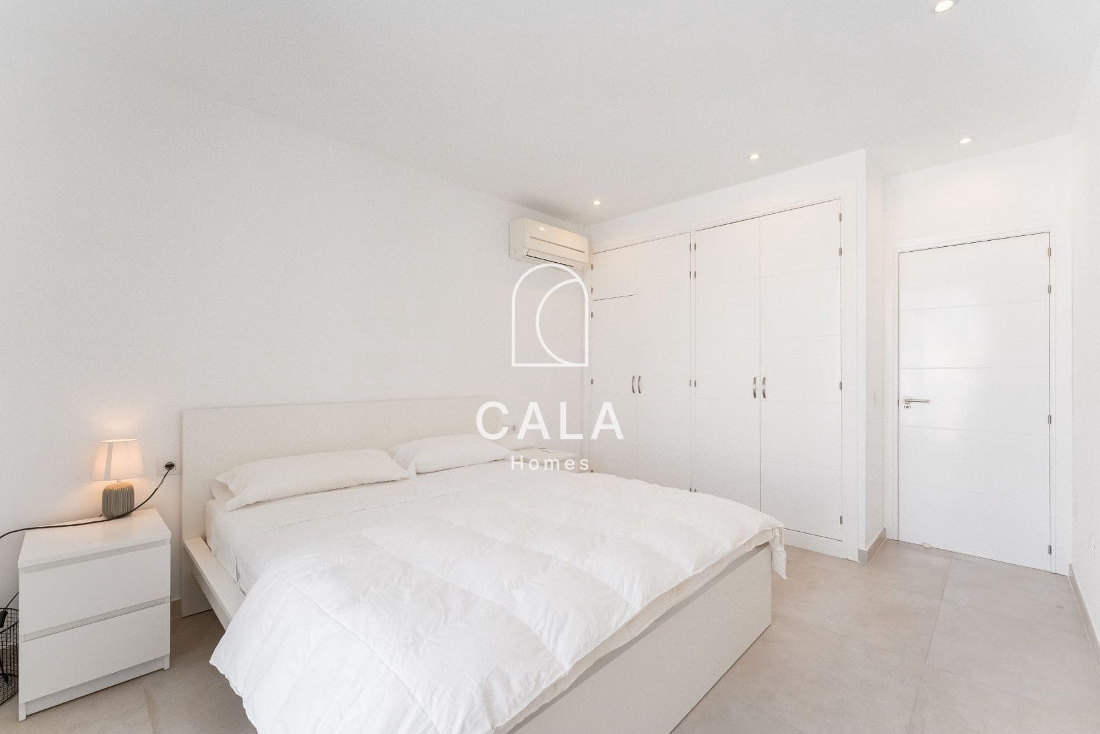 3 bedroom Villa for sale in La Caleta Adeje with pool garage - € 1,395,000 (Ref: 8389949)