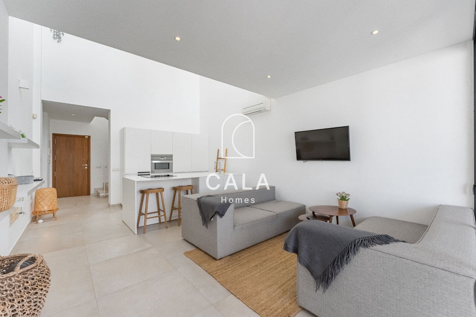 3 bedroom Villa for sale in La Caleta Adeje with pool garage - € 1,395,000 (Ref: 8389949)