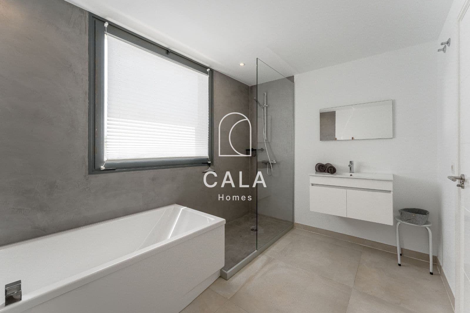 3 bedroom Villa for sale in La Caleta Adeje with pool garage - € 1,395,000 (Ref: 8389949)