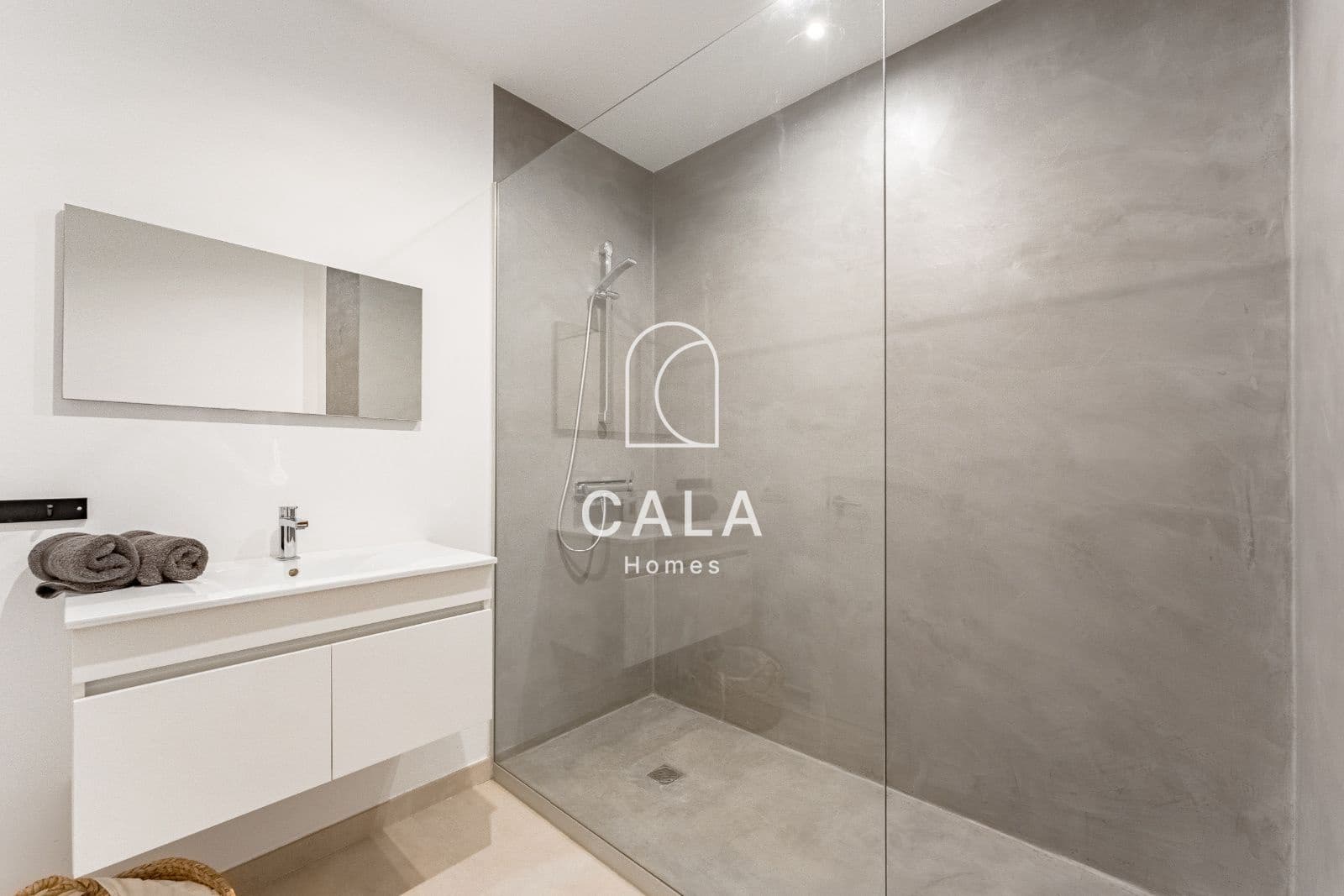 3 bedroom Villa for sale in La Caleta Adeje with pool garage - € 1,395,000 (Ref: 8389949)