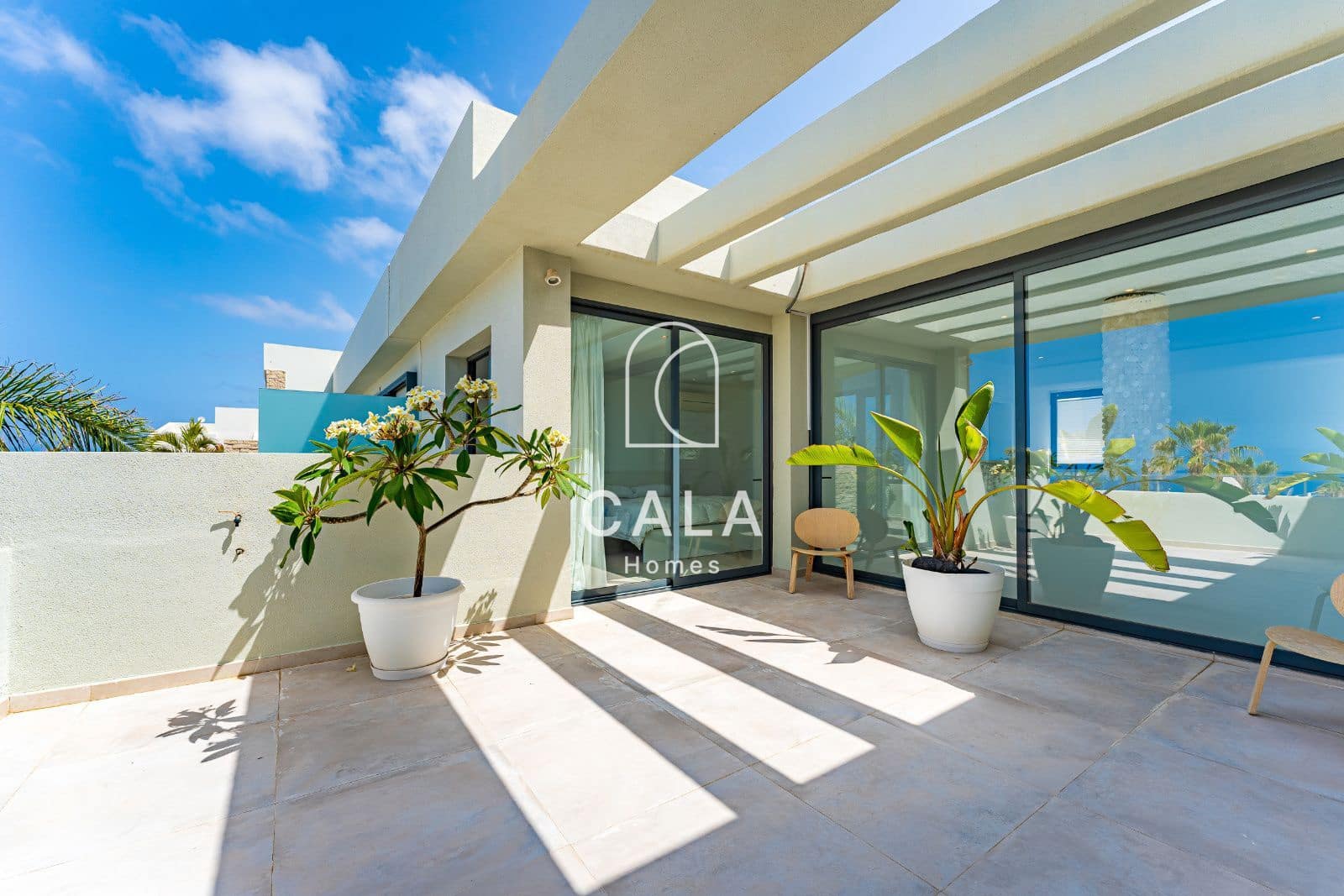 3 bedroom Villa for sale in La Caleta Adeje with pool garage - € 1,395,000 (Ref: 8389949)