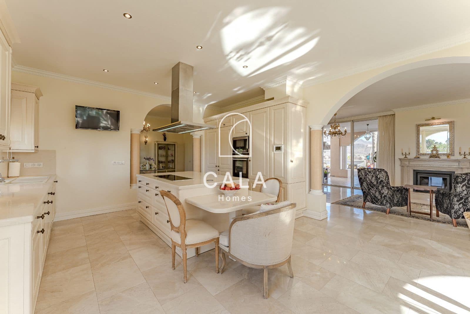 6 chambre Villa/Maison à vendre à La Caleta Adeje avec piscine garage - 4 990 000 € (Ref: 8389951)