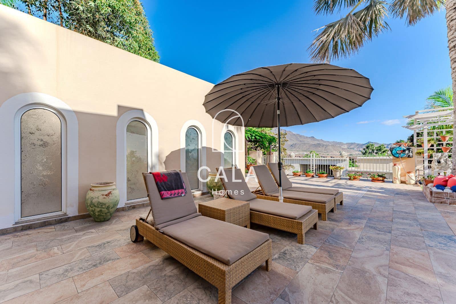 6 chambre Villa/Maison à vendre à La Caleta Adeje avec piscine garage - 4 990 000 € (Ref: 8389951)