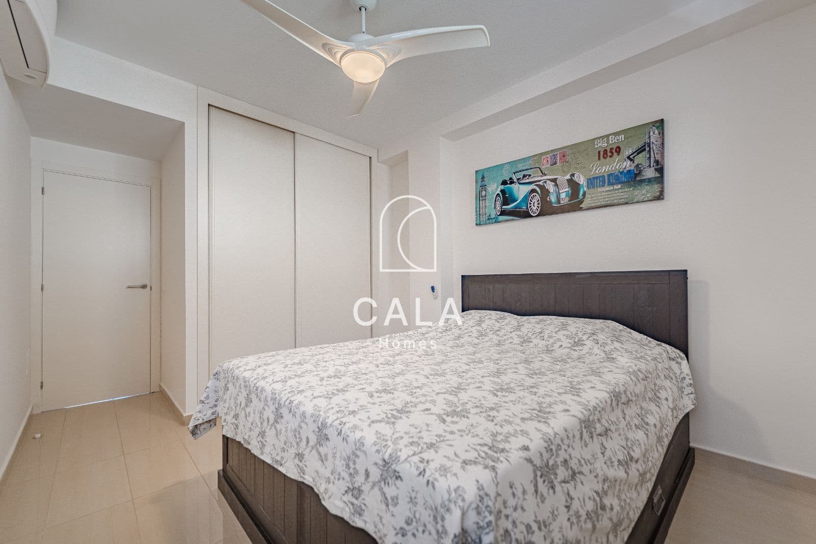 2 makuuhuone Asunto myytävänä paikassa Costa Adeje mukana uima-altaan 
autotalli - 329 000 € (Ref: 8439431)