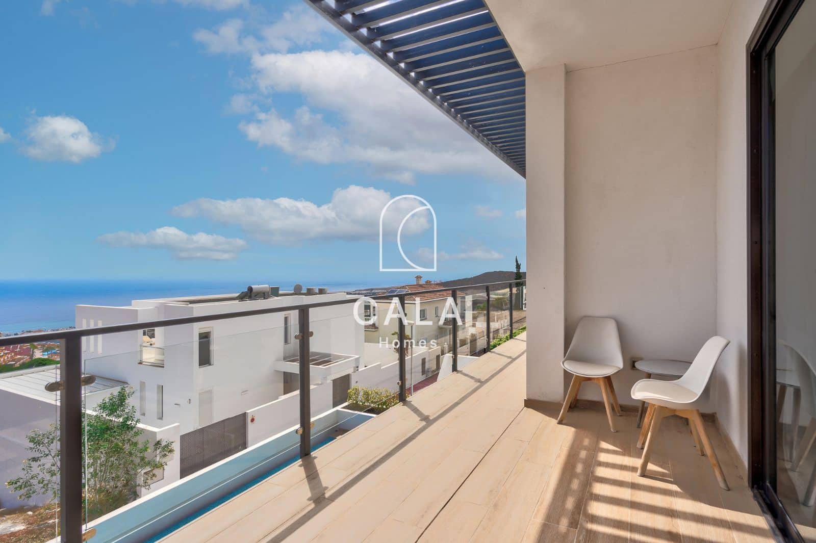 5 chambre Villa/Maison à vendre à Costa Adeje avec piscine garage - 1 800 000 € (Ref: 8439970)