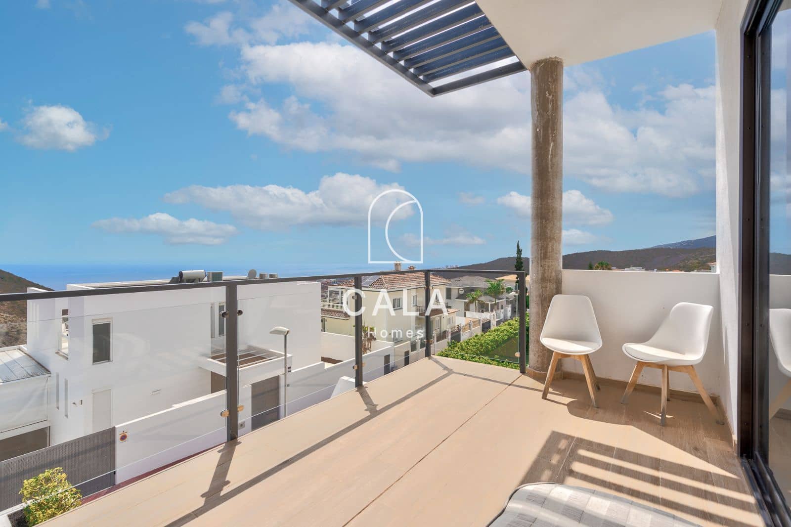 5 chambre Villa/Maison à vendre à Costa Adeje avec piscine garage - 1 800 000 € (Ref: 8439970)