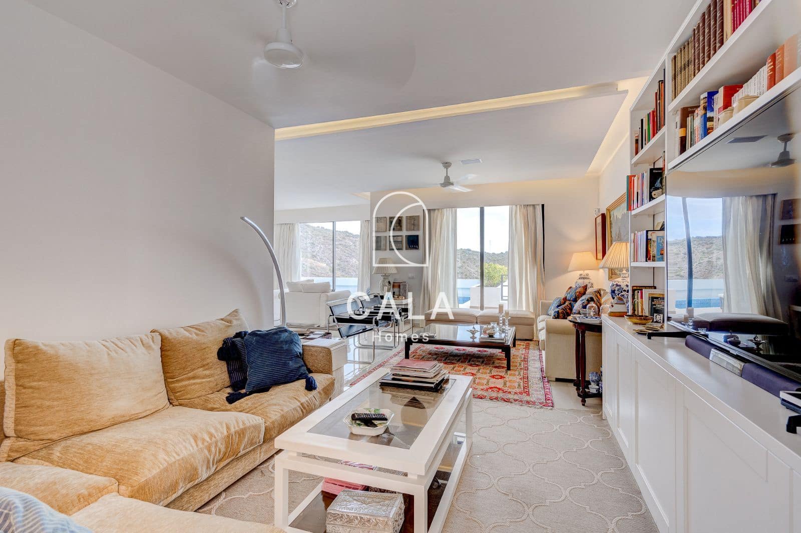 5 chambre Villa/Maison à vendre à Costa Adeje avec piscine garage - 1 800 000 € (Ref: 8439970)