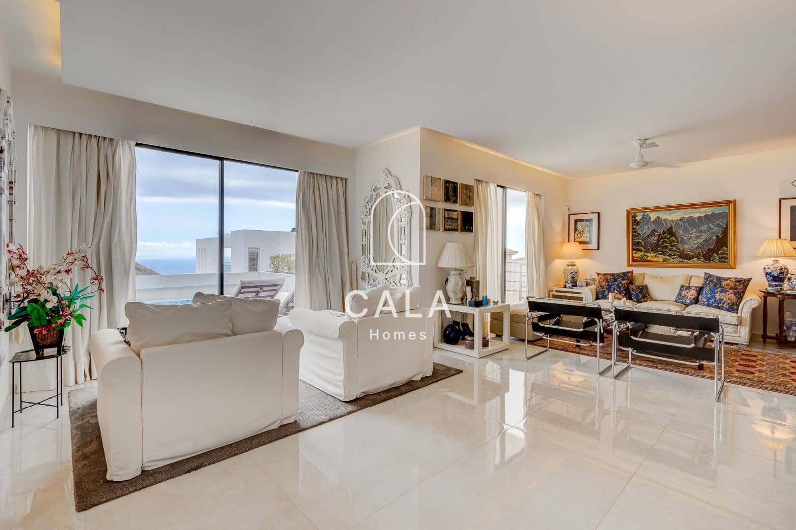 5 chambre Villa/Maison à vendre à Costa Adeje avec piscine garage - 1 800 000 € (Ref: 8439970)