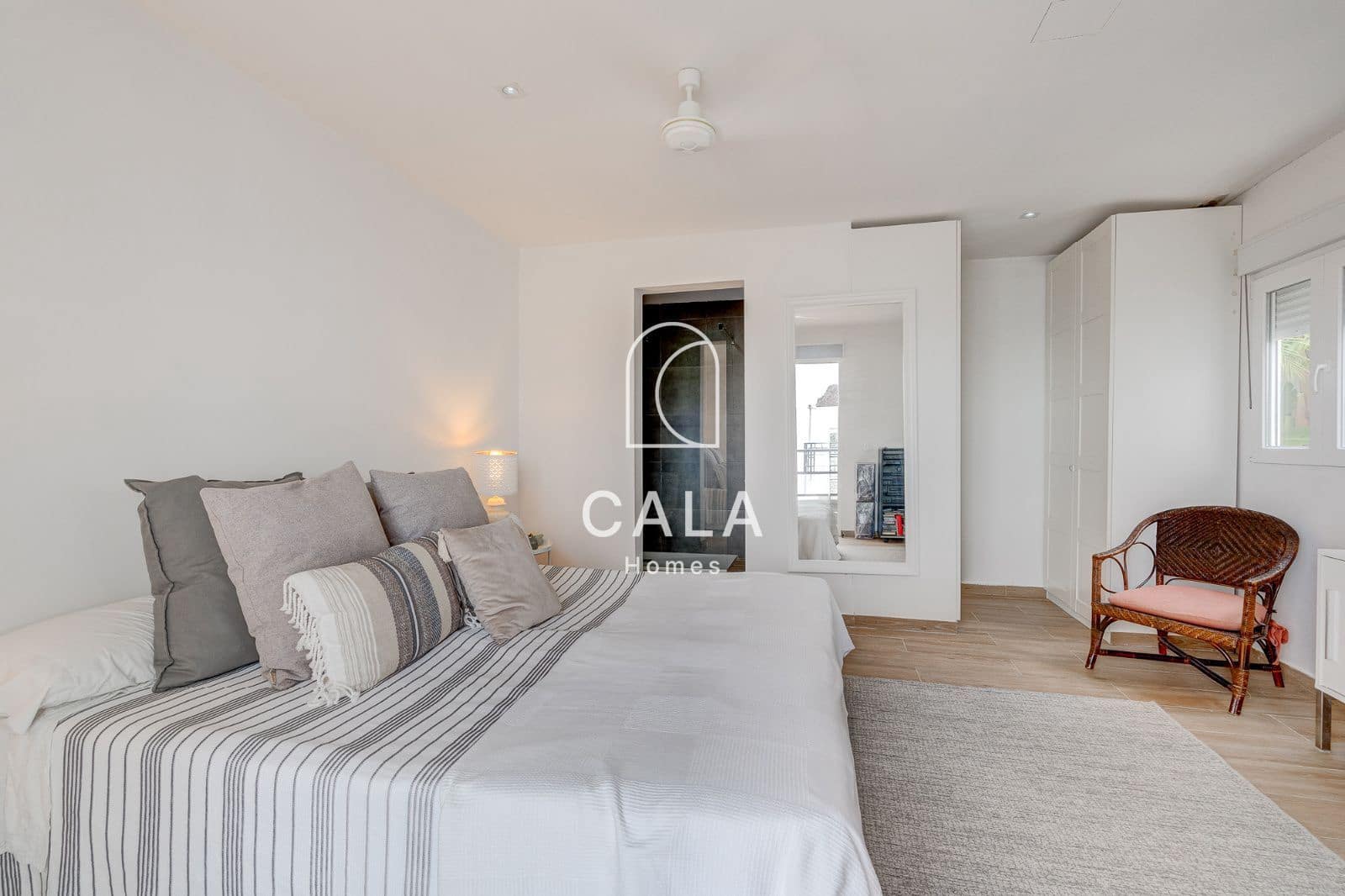 5 chambre Villa/Maison à vendre à Costa Adeje avec piscine garage - 1 800 000 € (Ref: 8439970)