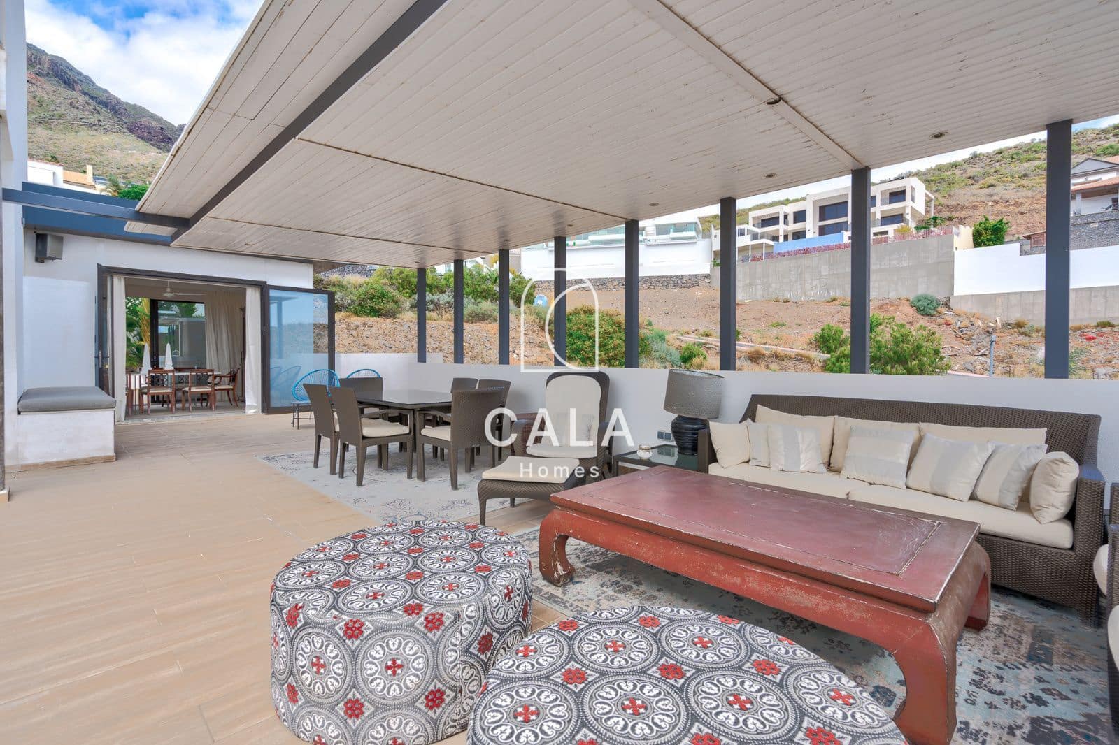 5 chambre Villa/Maison à vendre à Costa Adeje avec piscine garage - 1 800 000 € (Ref: 8439970)