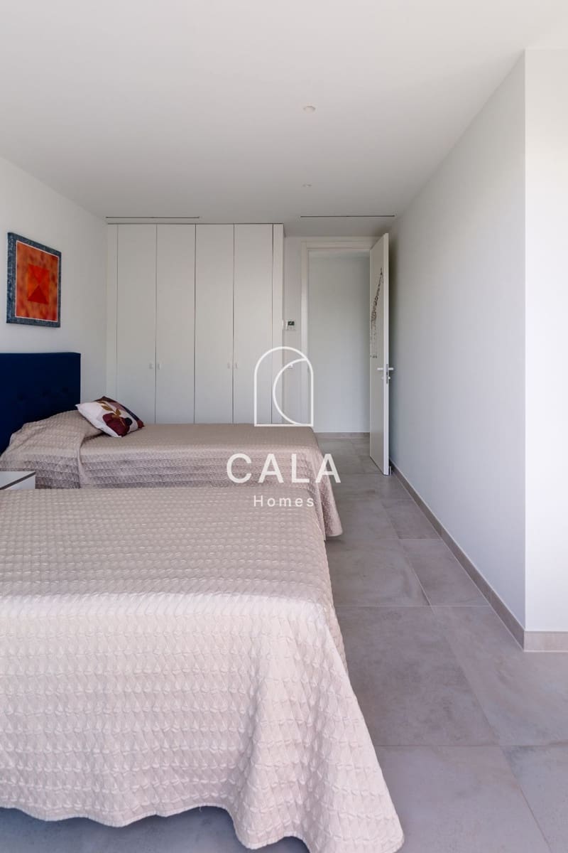 5 quarto Moradia para venda em Guia de Isora com piscina garagem - 3 500 000 € (Ref: 8479999)