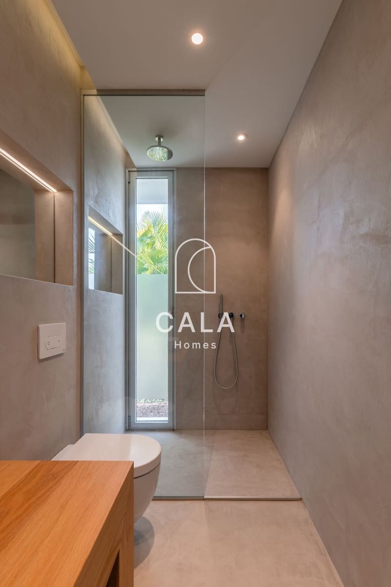 5 quarto Moradia para venda em Guia de Isora com piscina garagem - 3 500 000 € (Ref: 8479999)