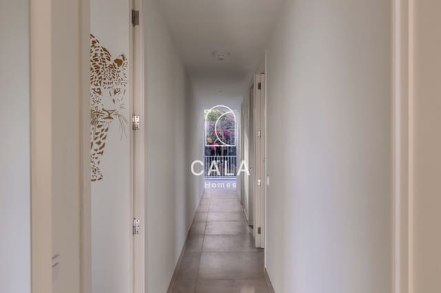 5 quarto Moradia para venda em Guía de Isora com piscina garagem - 3 500 000 € (Ref: 8479999)