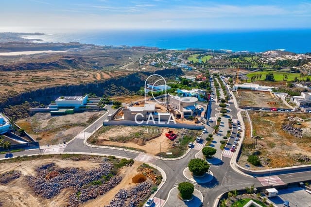 Solar/Parcela en La Caleta Adeje, Adeje en venta - 2.650.000 € (Ref: 8598644)