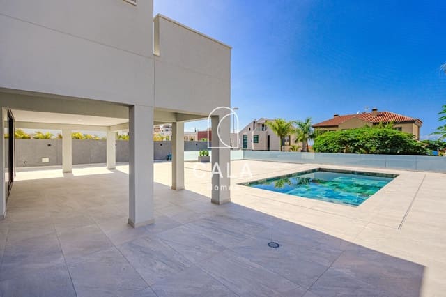 4 Zimmer Villa zu verkaufen in El Madroñal, Adeje mit Pool Garage - 1.890.000 € (Ref: 8600706)