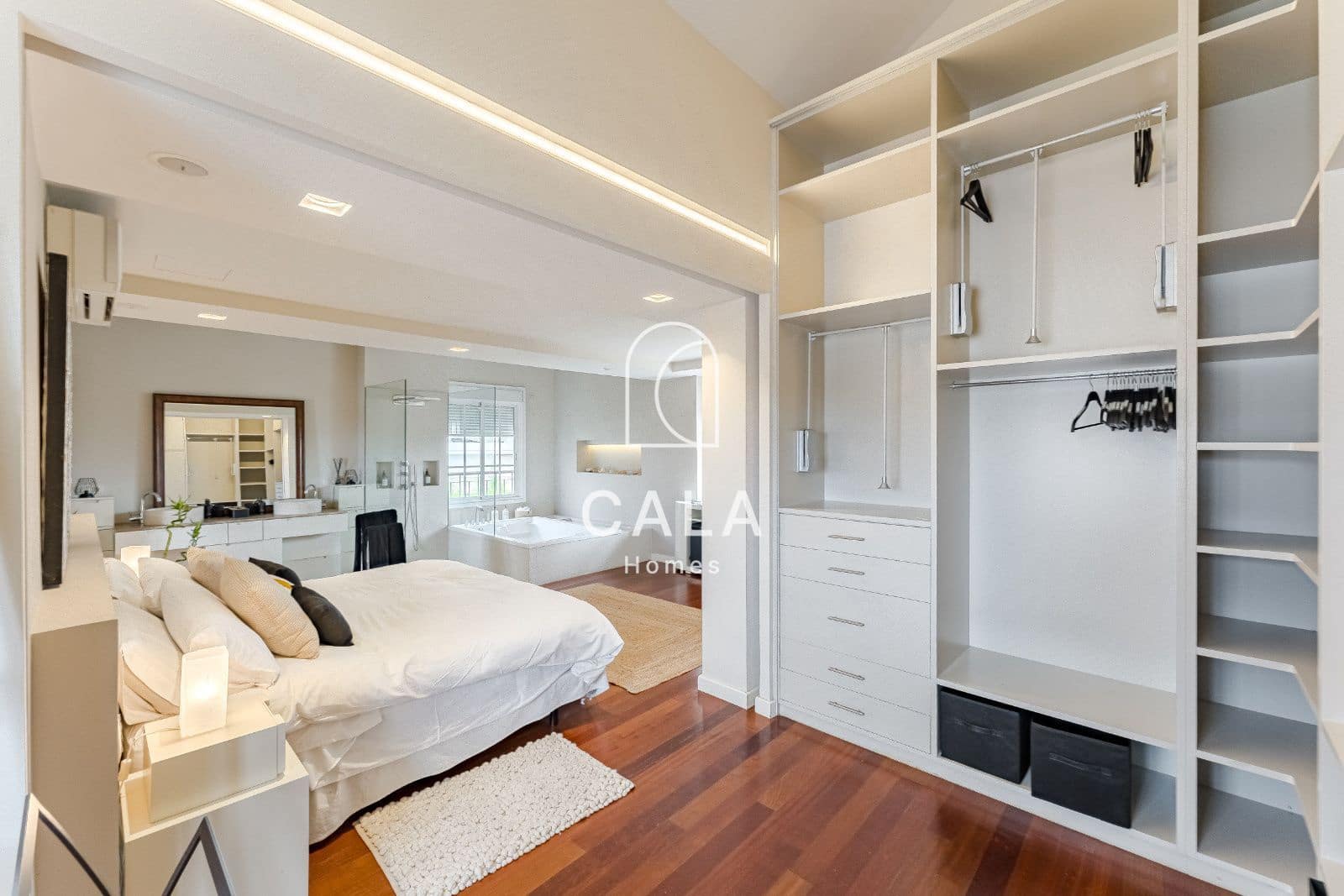 4 chambre Villa/Maison à vendre à Costa Adeje avec piscine garage - 1 499 000 € (Ref: 8611597)