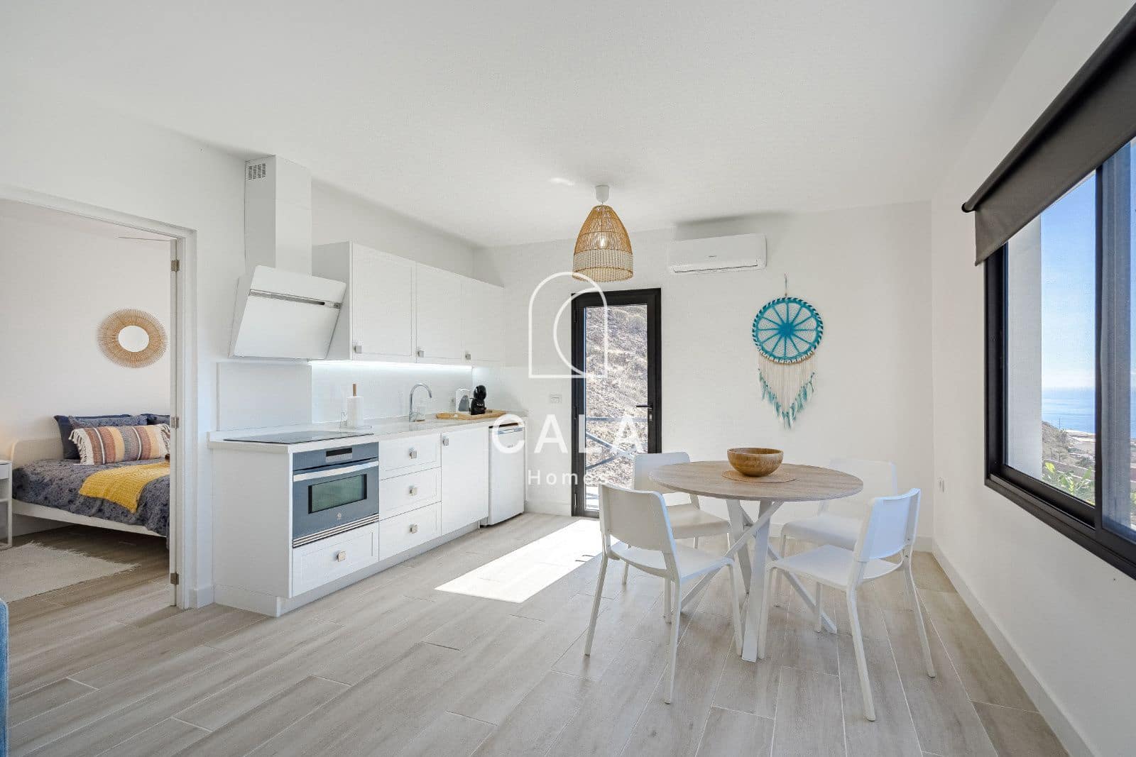 5 soverom Villa til salgs i Los Gigantes med svømmebasseng garasje - € 1 950 000 (Ref: 8620863)