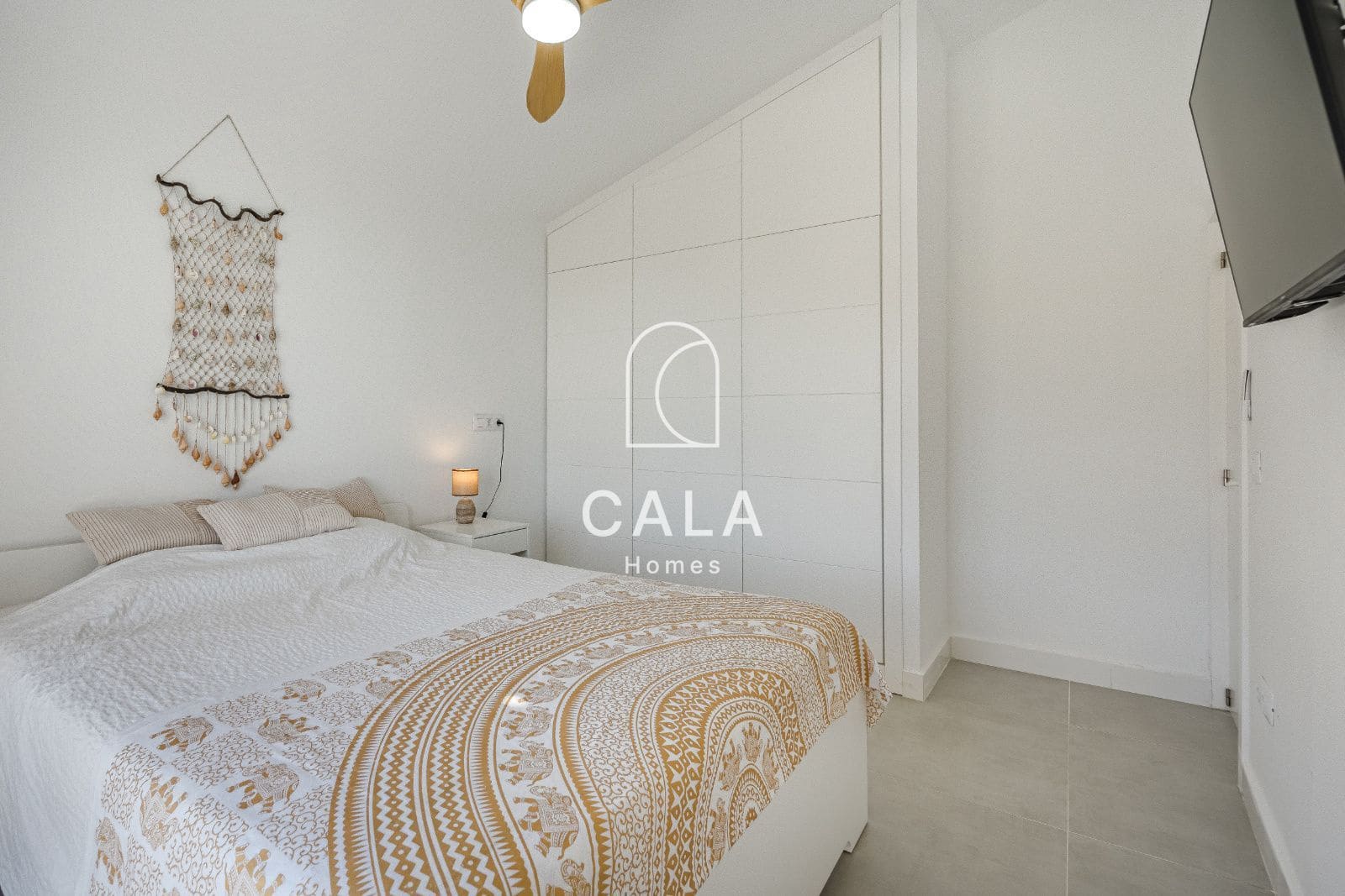 5 soverom Villa til salgs i Los Gigantes med svømmebasseng garasje - € 1 950 000 (Ref: 8620863)