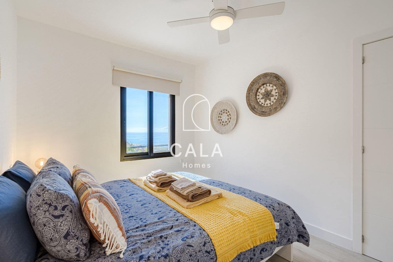 5 soverom Villa til salgs i Los Gigantes med svømmebasseng garasje - € 1 950 000 (Ref: 8620863)