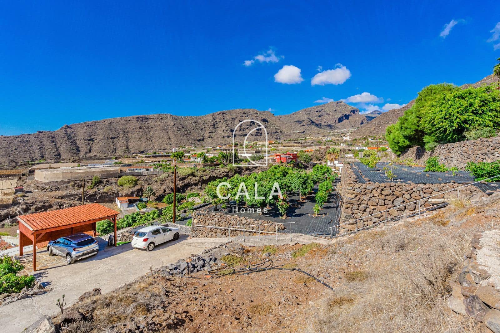 5 soverom Villa til salgs i Los Gigantes med svømmebasseng garasje - € 1 950 000 (Ref: 8620863)