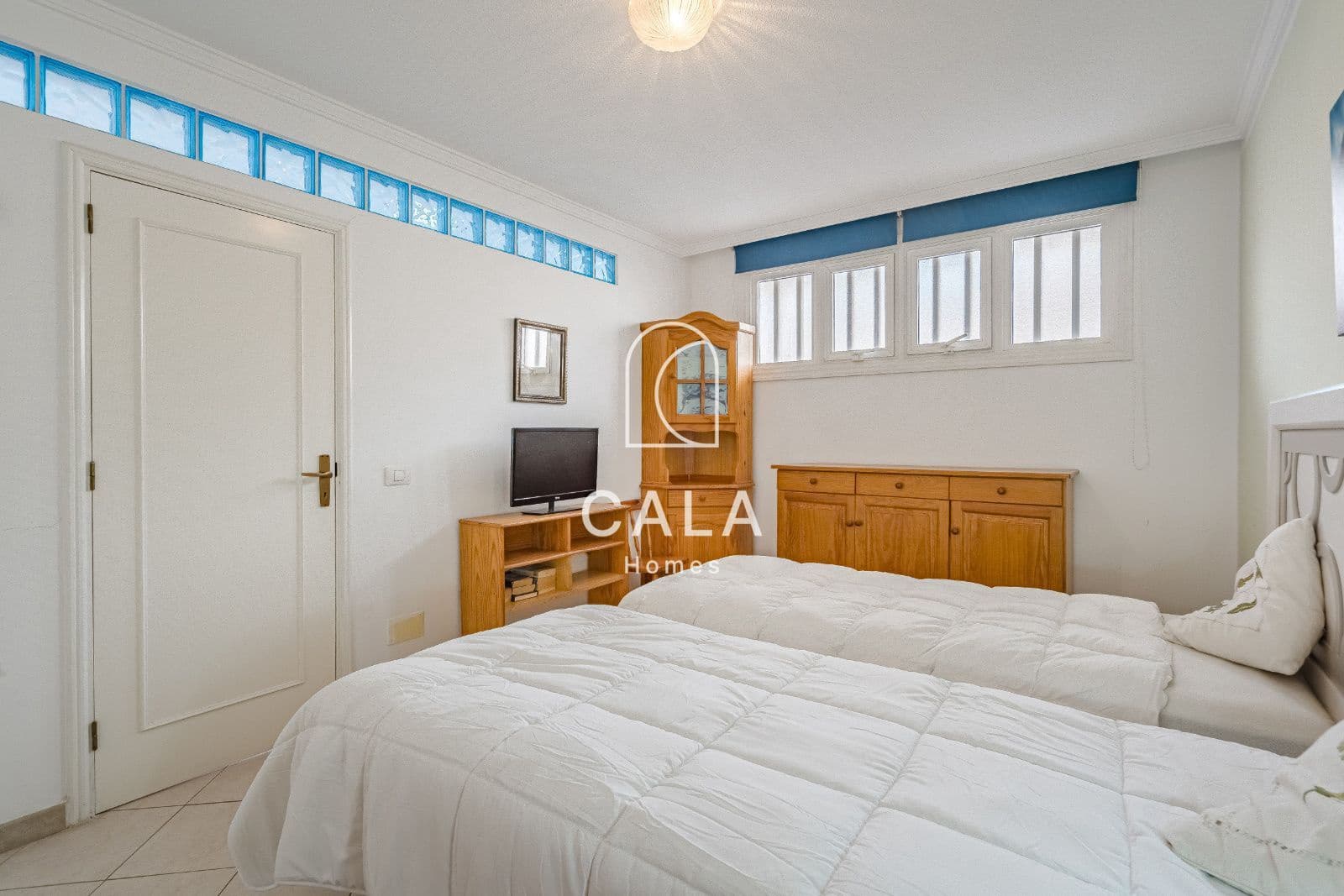 1 sypialnia Mieszkanie na sprzedaż w Los Cristianos z basenem - 280 000 € (Ref: 8657773)