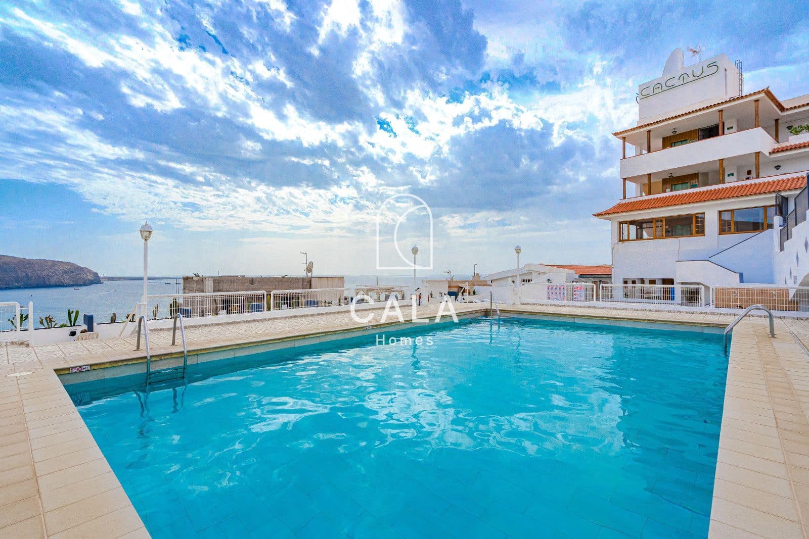 1 sypialnia Mieszkanie na sprzedaż w Los Cristianos z basenem - 280 000 € (Ref: 8657773)