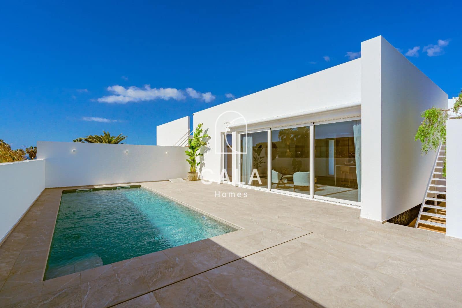2 quarto Casa em Banda para venda em Costa del Silencio com piscina garagem - 995 000 € (Ref: 8738590)