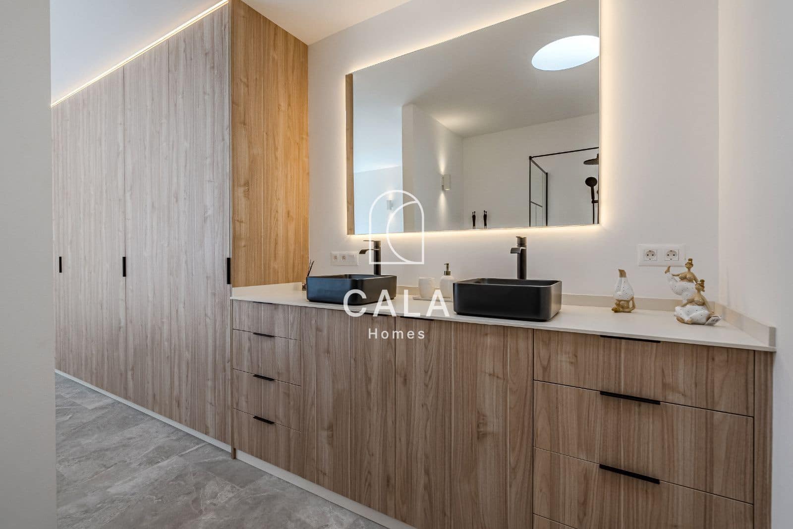 2 quarto Casa em Banda para venda em Costa del Silencio com piscina garagem - 995 000 € (Ref: 8738590)