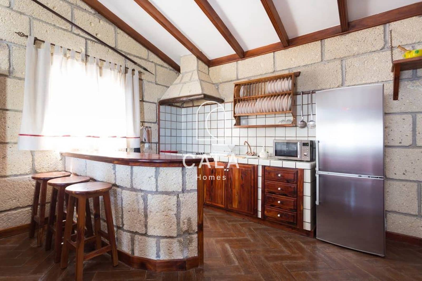 2 bedroom Villa for sale in Granadilla de Abona - € 425,000 (Ref: 8738937)