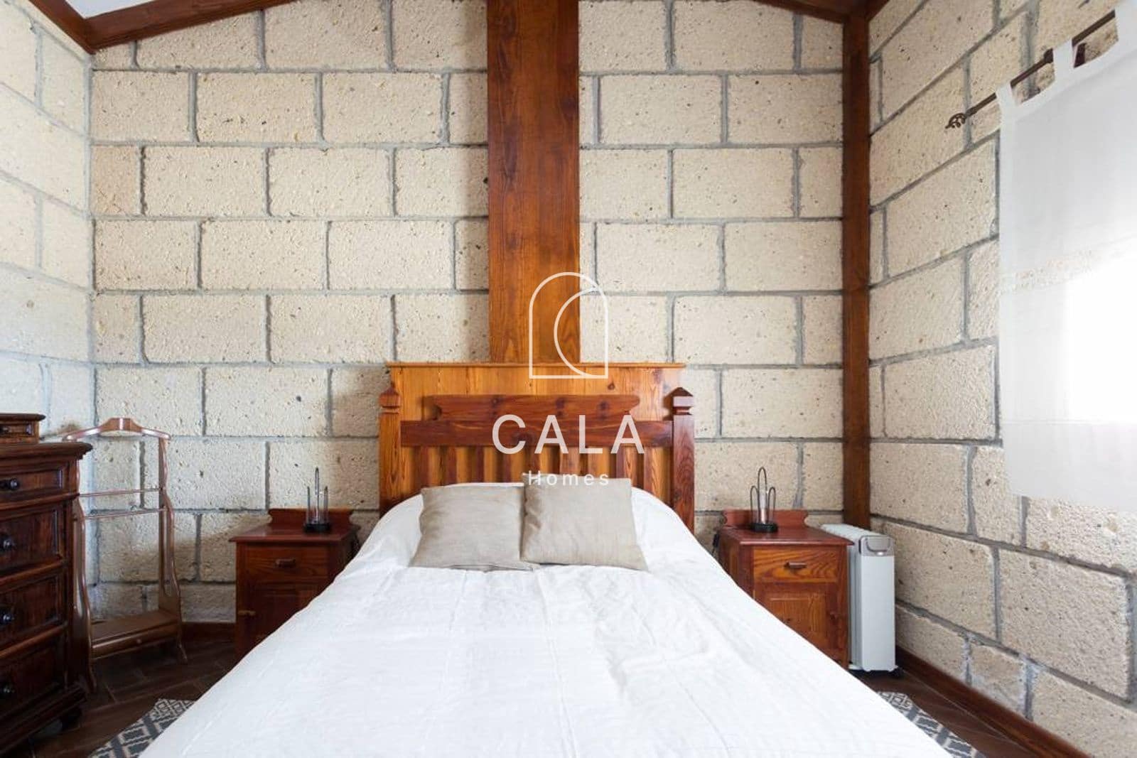 2 bedroom Villa for sale in Granadilla de Abona - € 425,000 (Ref: 8738937)