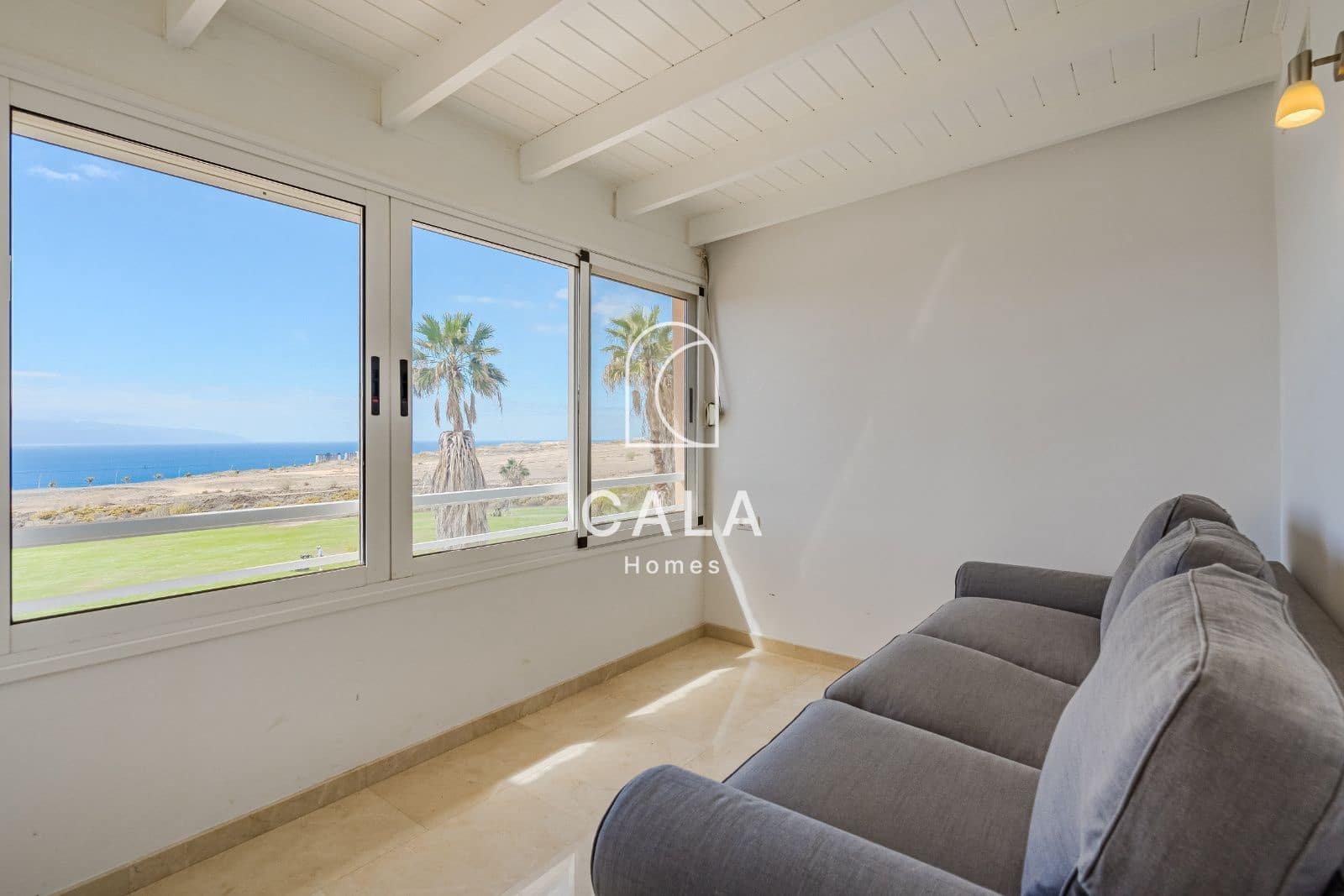 2 soveværelse Byhus til salg i La Caleta Adeje med swimmingpool garage - € 595.000 (Ref: 8816454)