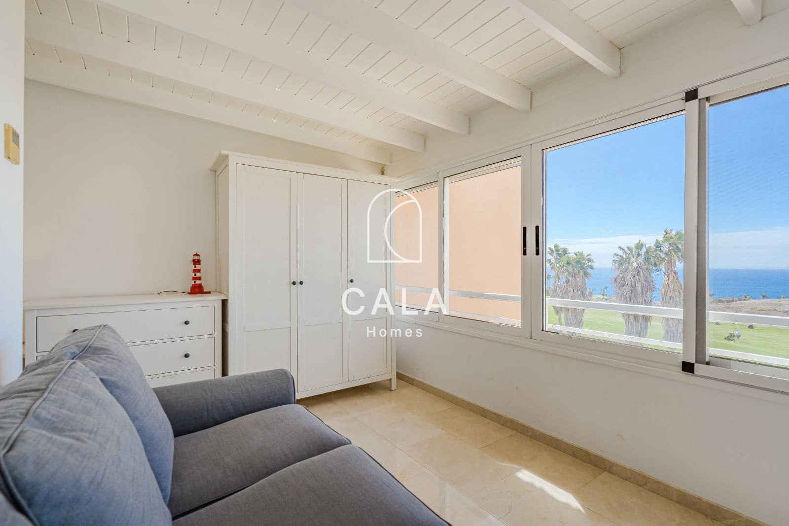 2 soveværelse Byhus til salg i La Caleta Adeje med swimmingpool garage - € 595.000 (Ref: 8816454)