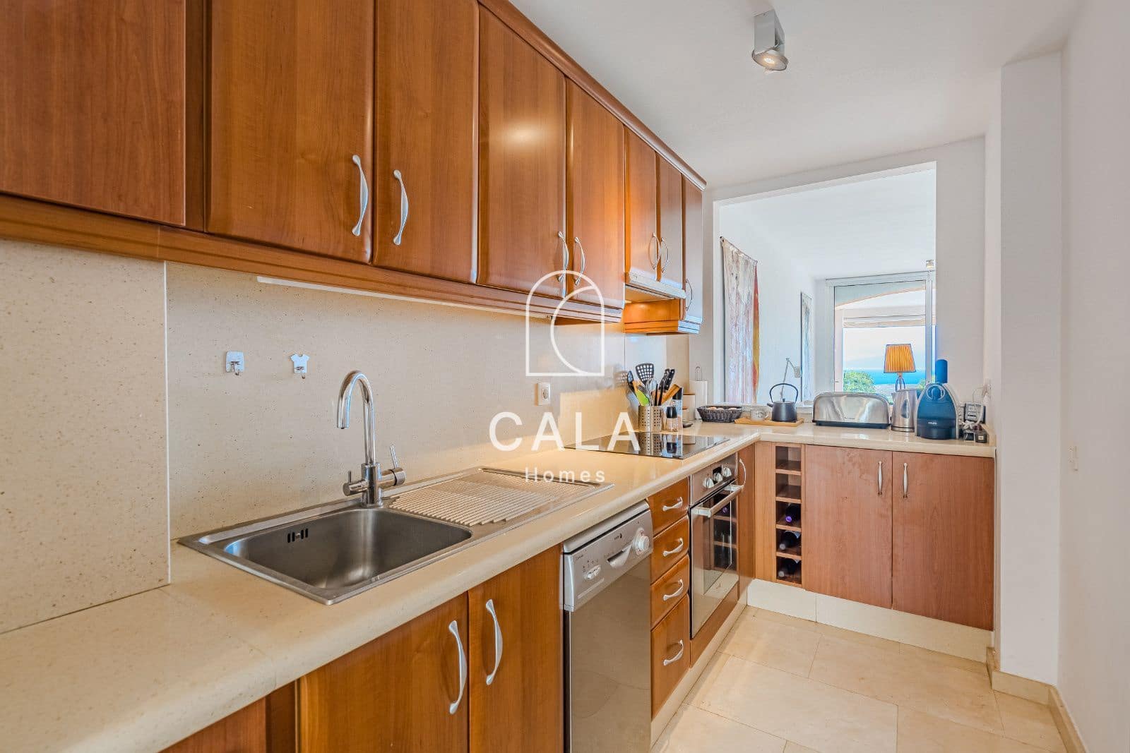 2 soveværelse Byhus til salg i La Caleta Adeje med swimmingpool garage - € 595.000 (Ref: 8816454)