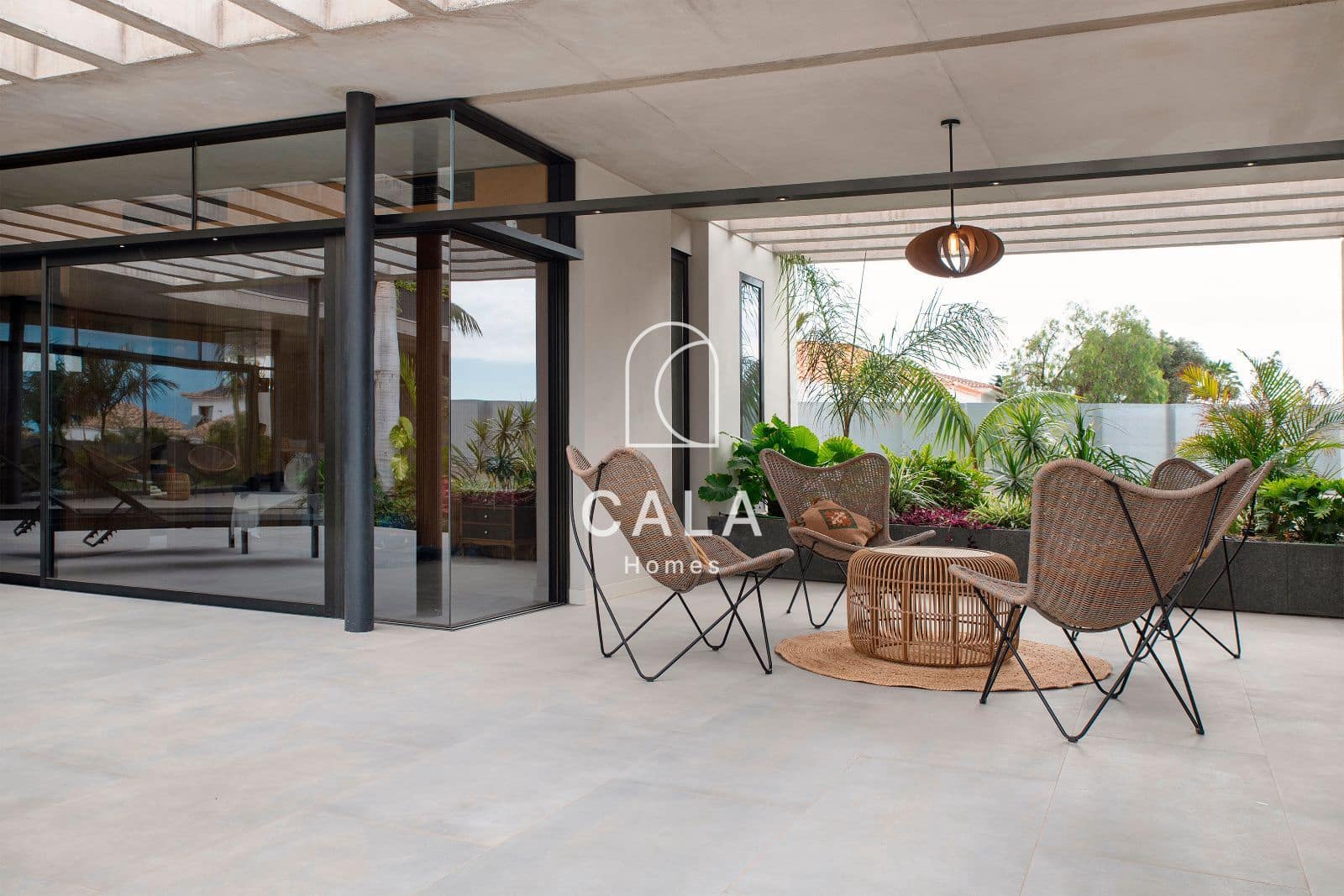 4 soverom Villa til salgs i Playa Paraiso med svømmebasseng garasje - € 5 500 000 (Ref: 8823816)