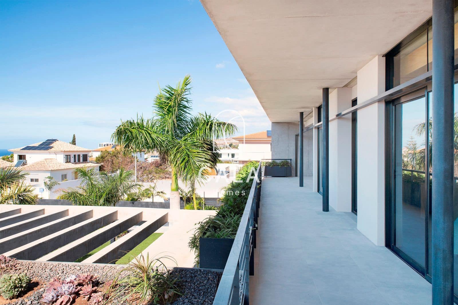 4 soverom Villa til salgs i Playa Paraiso med svømmebasseng garasje - € 5 500 000 (Ref: 8823816)