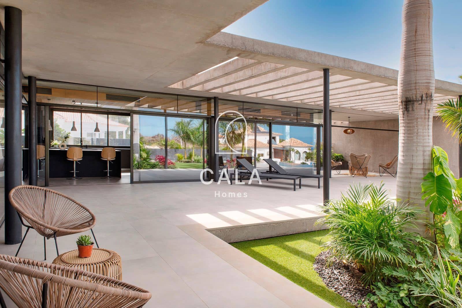 4 soverom Villa til salgs i Playa Paraiso med svømmebasseng garasje - € 5 500 000 (Ref: 8823816)