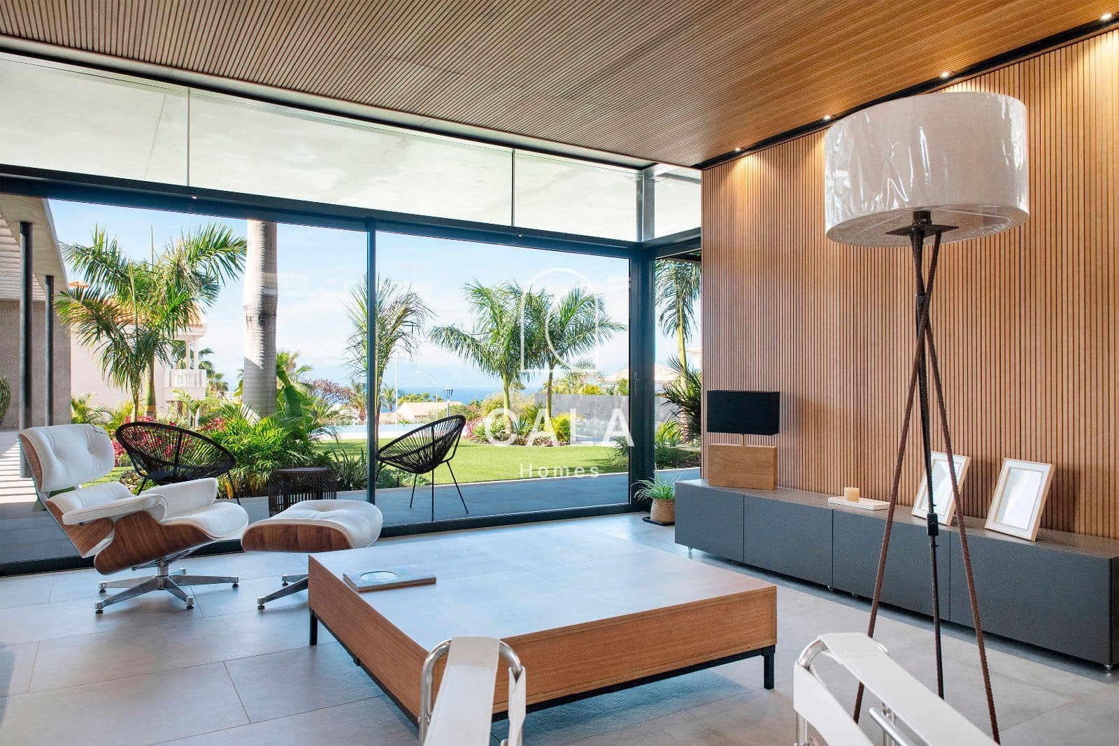 4 soverom Villa til salgs i Playa Paraiso med svømmebasseng garasje - € 5 500 000 (Ref: 8823816)