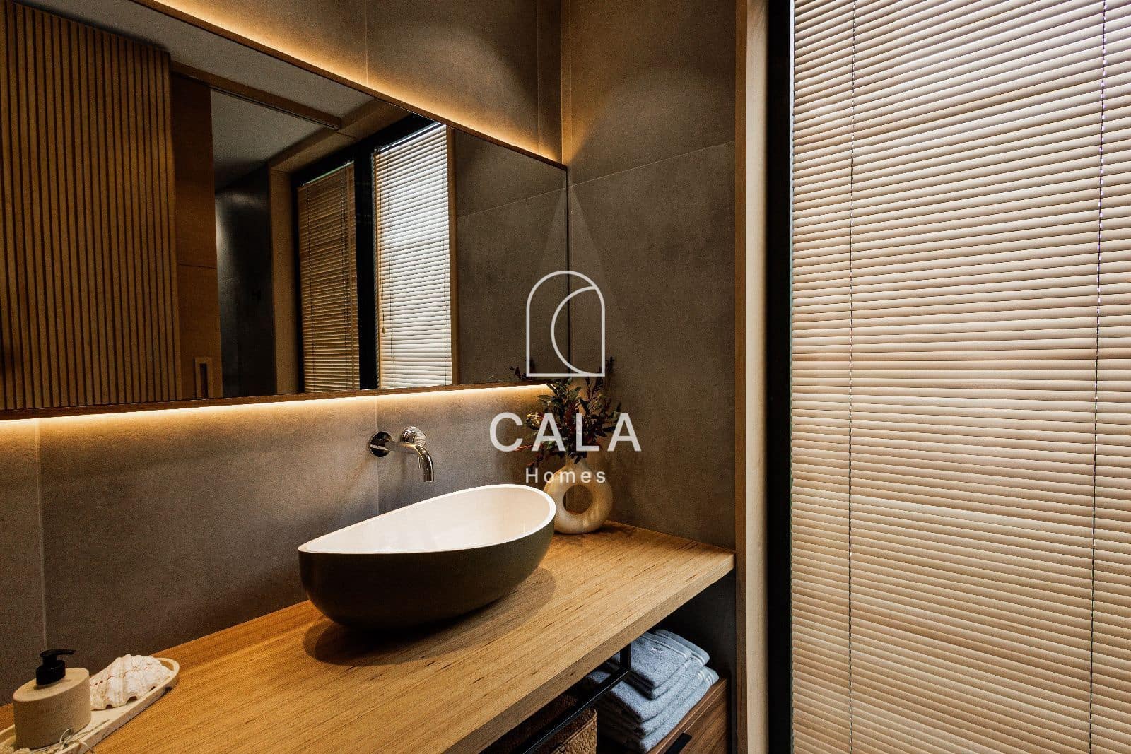 4 soverom Villa til salgs i Playa Paraiso med svømmebasseng garasje - € 5 500 000 (Ref: 8823816)