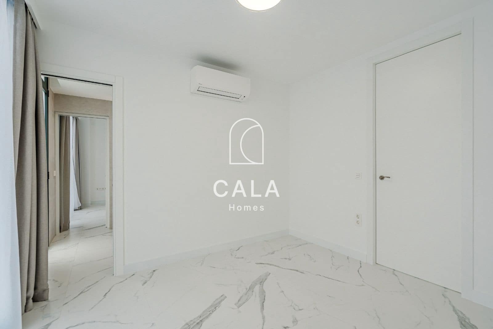 5 chambre Maison de Ville à vendre à El Madronal avec piscine garage - 3 500 000 € (Ref: 8826319)