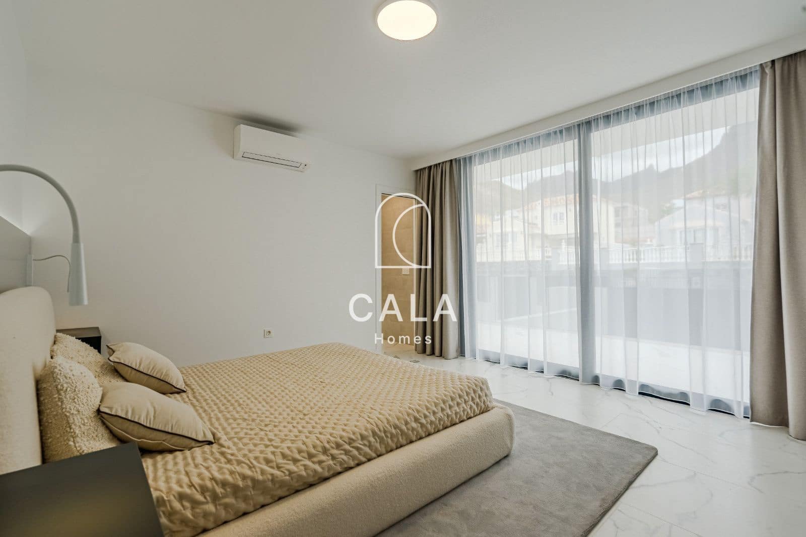 5 chambre Maison de Ville à vendre à El Madronal avec piscine garage - 3 500 000 € (Ref: 8826319)